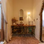 Sikate Hospitality Apartment *